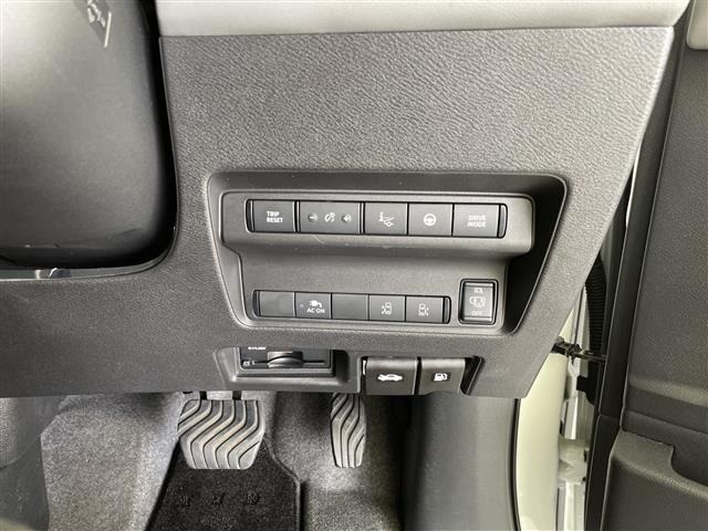 Nissan SERENA 2023 7689154-5