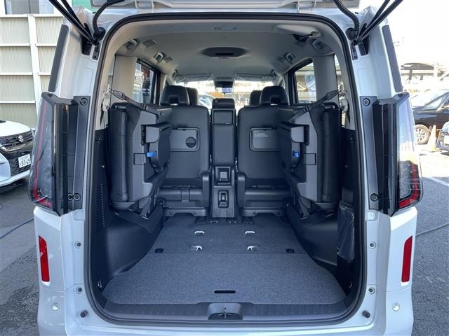Nissan SERENA 2025 7689161-11