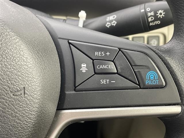 Nissan SERENA 2016 7689162-1