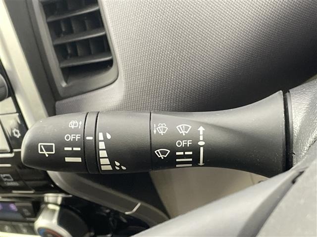 Nissan SERENA 2016 7689162-3