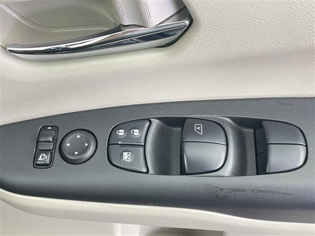 Nissan SERENA 2016 7689162-9