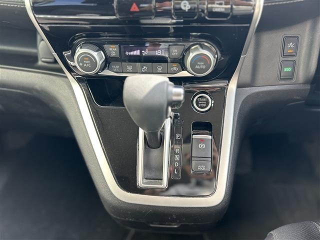 Nissan SERENA 2019 7689163-8