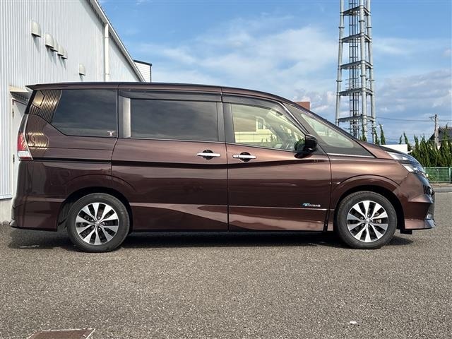 Nissan SERENA 2016 7689164-22