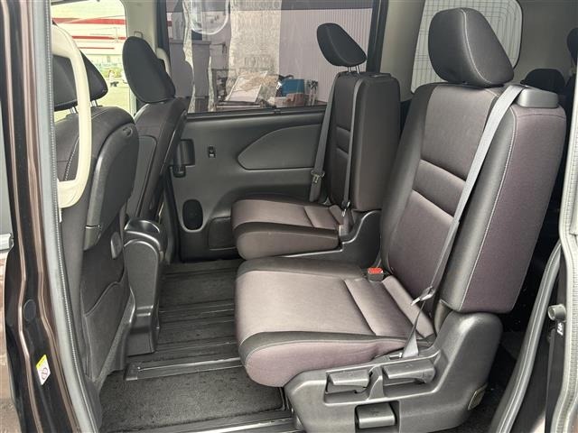 Nissan SERENA 2016 7689164-9
