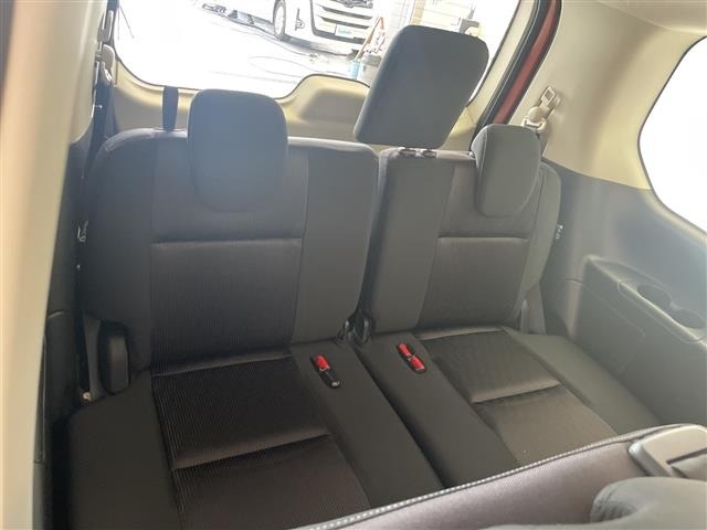 Nissan SERENA 2017 7689165-12