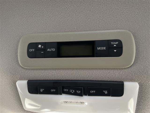 Nissan SERENA 2017 7689165-21