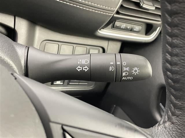 Nissan SERENA 2018 7689175-10