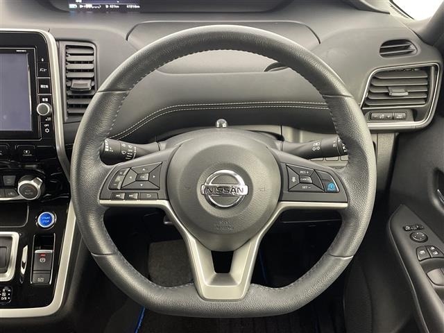 Nissan SERENA 2018 7689175-3