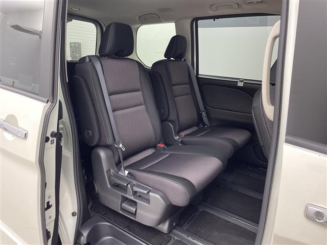 Nissan SERENA 2018 7689175-4