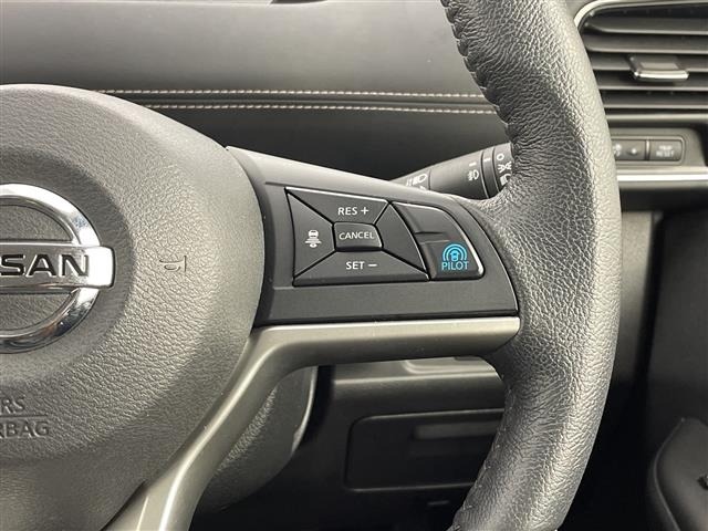 Nissan SERENA 2018 7689175-8