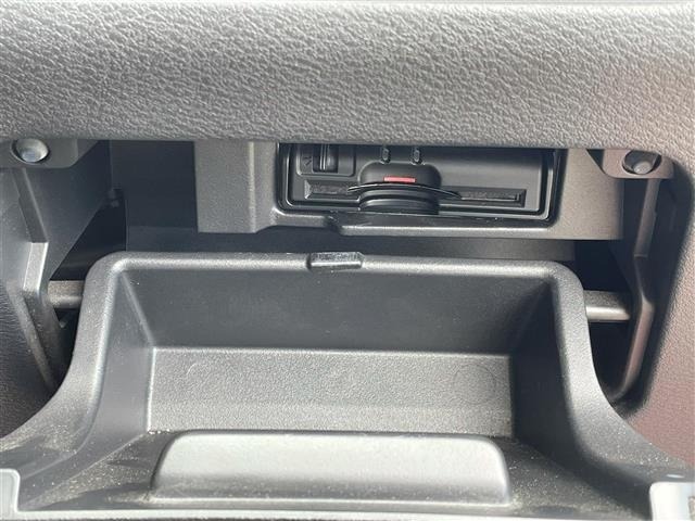 Nissan SERENA 2017 7689177-12