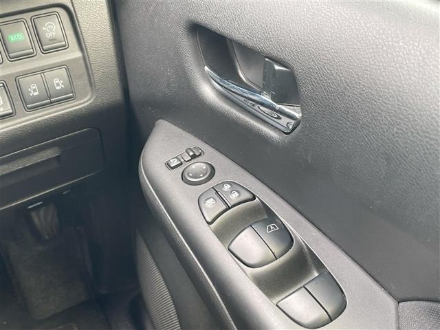 Nissan SERENA 2017 7689177-3