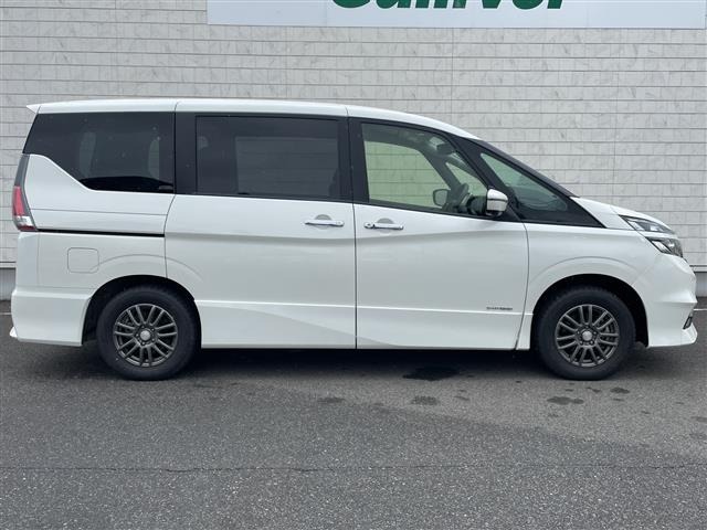Nissan SERENA 2018 7689194-3