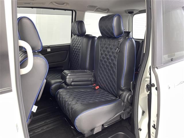 Nissan SERENA 2015 7689195-3