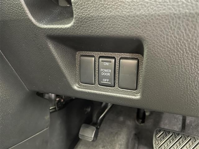 Nissan SERENA 2015 7689195-6