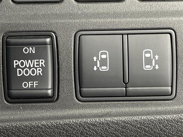 Nissan SERENA 2017 7689214-21