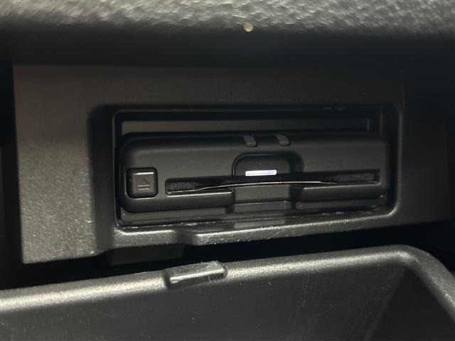 Nissan SERENA 2021 7689221-1