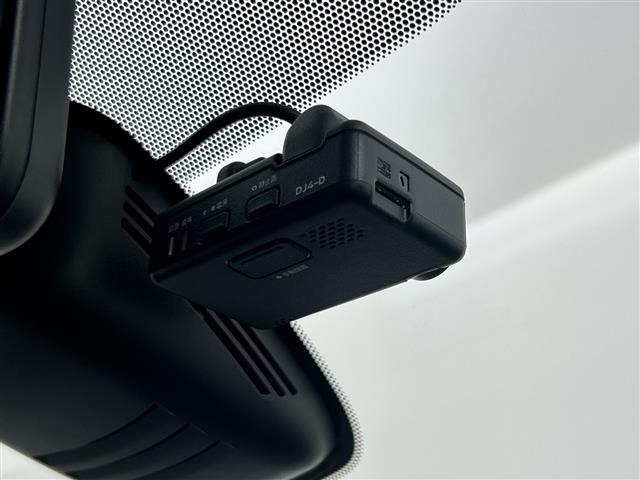 Nissan SERENA 2021 7689221-3