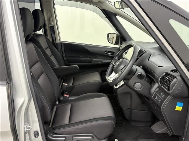 Nissan SERENA 2016 7689222-10