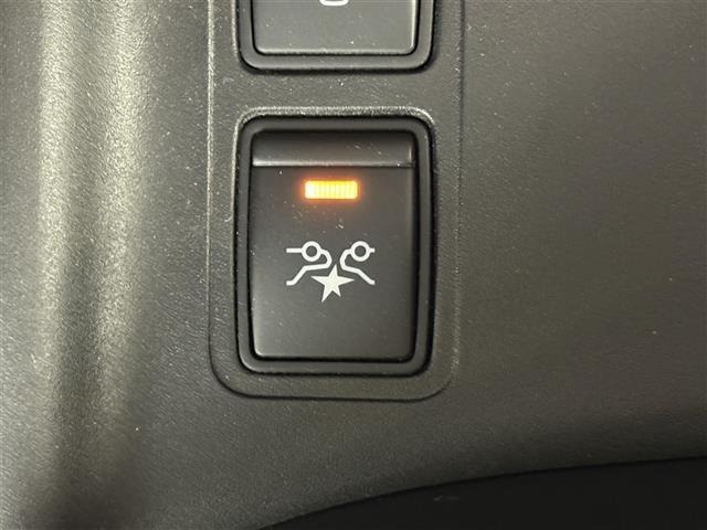 Nissan SERENA 2016 7689222-21