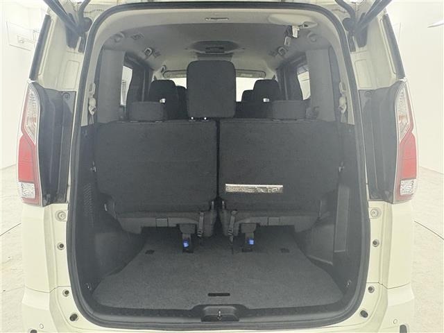 Nissan SERENA 2019 7689229-12