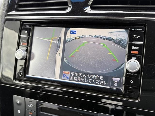 Nissan SERENA 2015 7689230-12