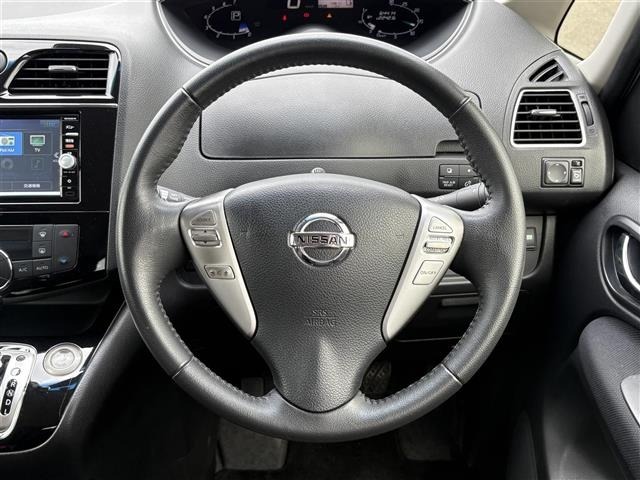 Nissan SERENA 2015 7689230-15