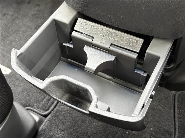 Nissan SERENA 2015 7689230-2