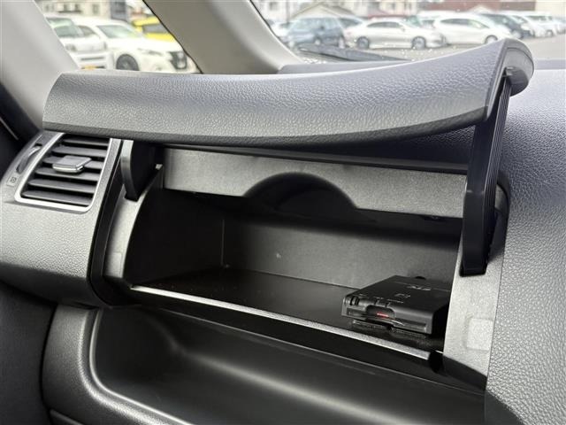 Nissan SERENA 2015 7689230-4