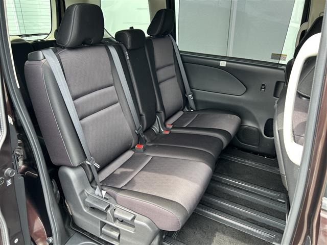 Nissan SERENA 2019 7689231-10