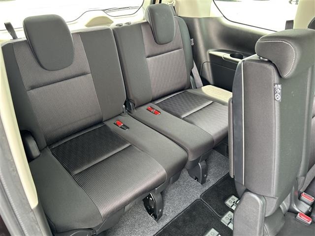 Nissan SERENA 2019 7689231-11