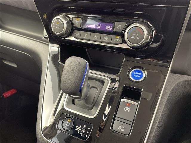 Nissan SERENA 2022 7689232-2