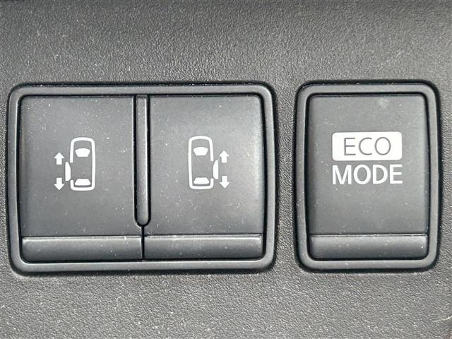 Nissan SERENA 2012 7689234-11