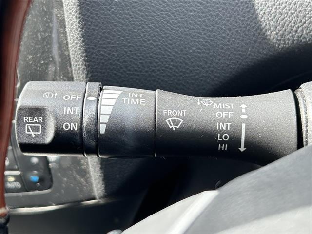 Nissan SERENA 2012 7689234-19