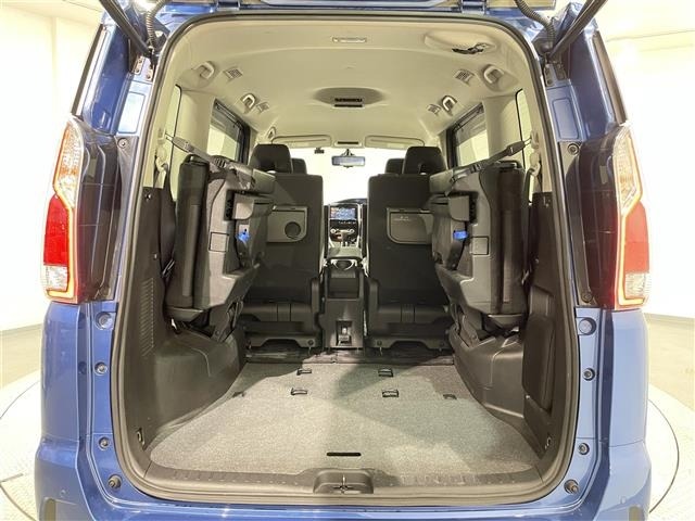 Nissan SERENA 2018 7689235-12