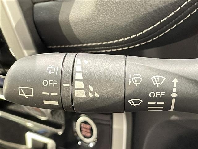 Nissan SERENA 2018 7689235-6