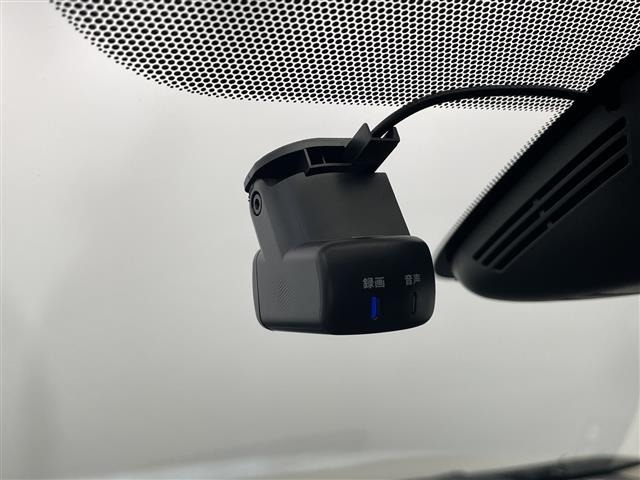 Nissan SERENA 2021 7689236-21