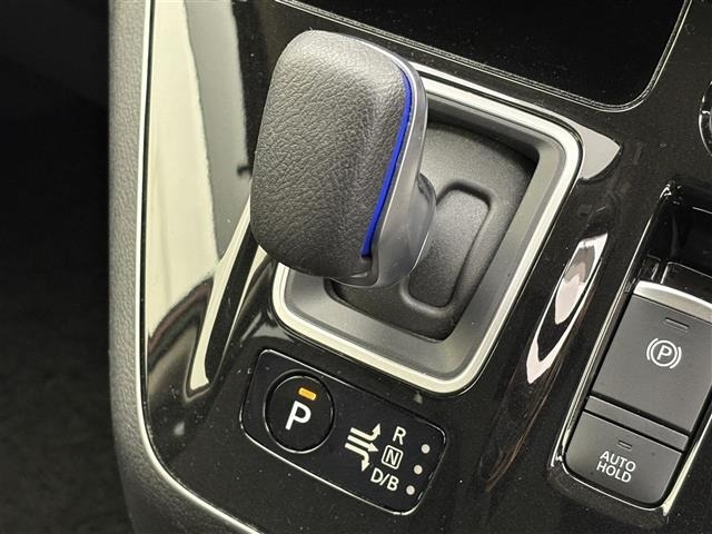 Nissan SERENA 2021 7689239-12