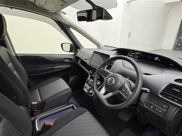 Nissan SERENA 2021 7689239-4