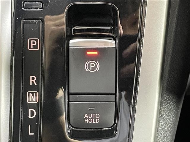 Nissan SERENA 2017 7689241-18