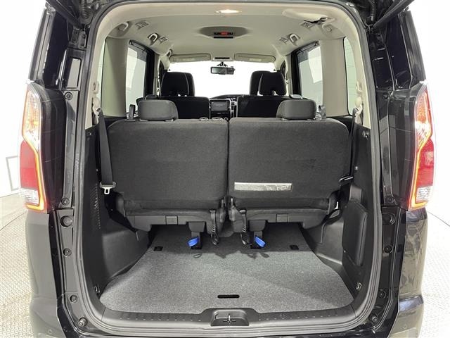 Nissan SERENA 2017 7689241-6