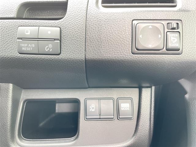 Nissan SERENA 2013 7689243-1