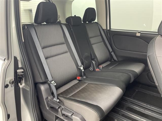 Nissan SERENA 2021 7689244-13