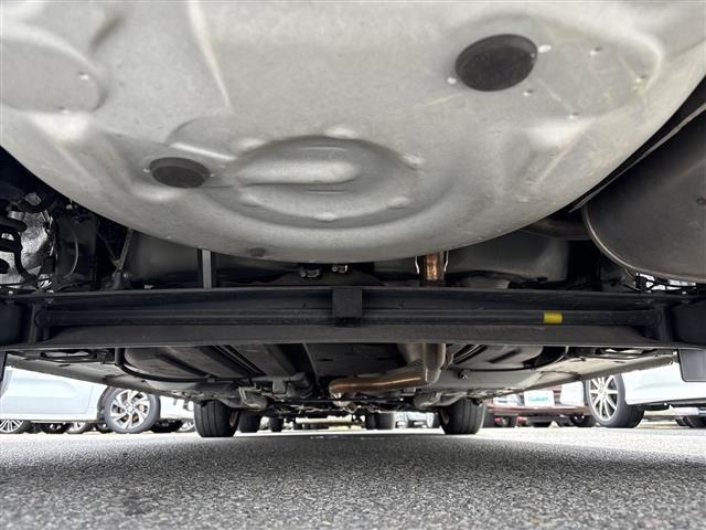Toyota SIENTA 2015 7675116-17
