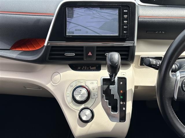 Toyota SIENTA 2015 7675116-21