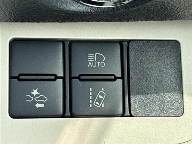 Toyota SIENTA 2015 7675116-7