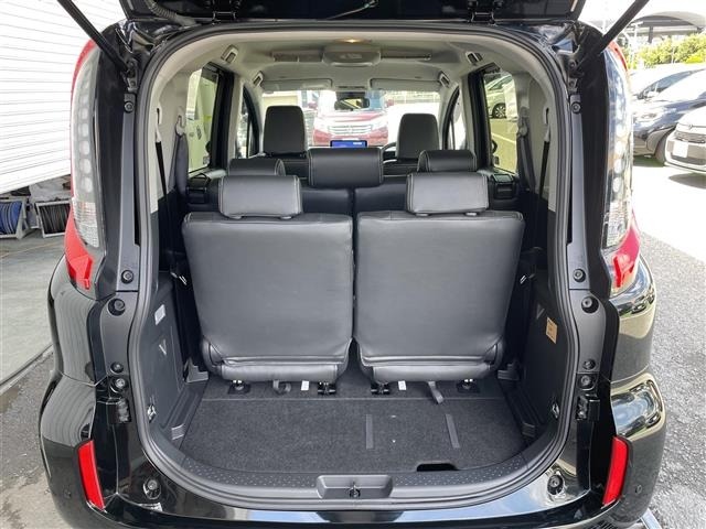 Toyota SIENTA 2025 7675151-11