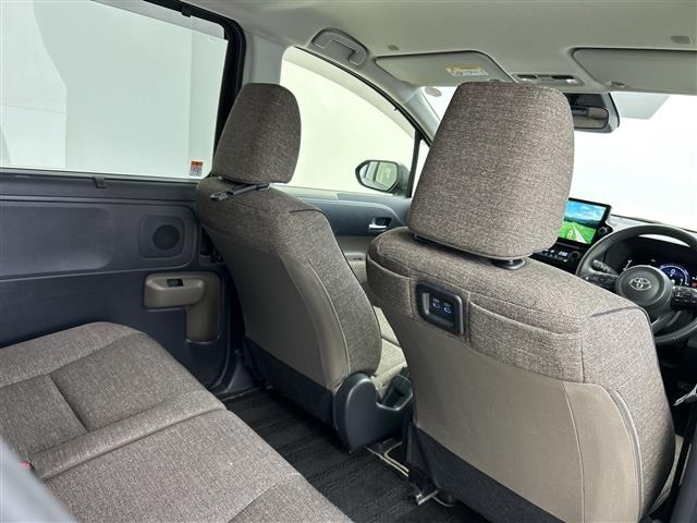 Toyota SIENTA 2023 7675190-4