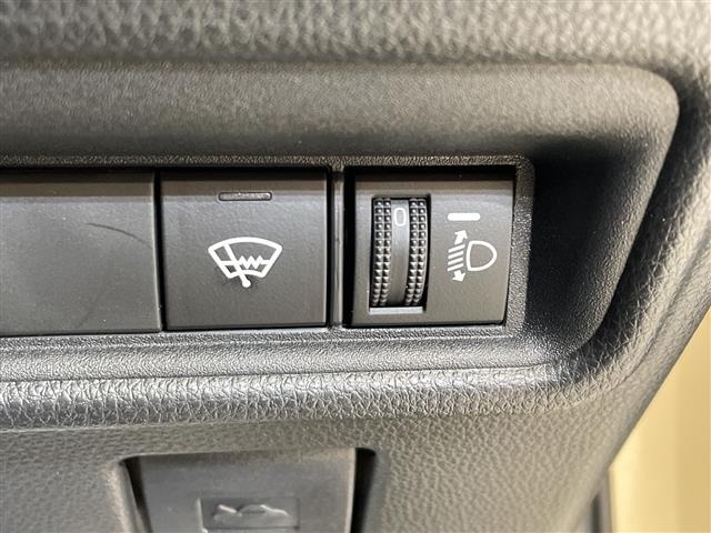 Toyota SIENTA 2025 7675194-11