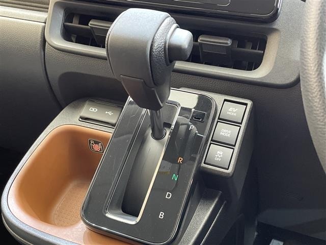 Toyota SIENTA 2025 7675194-5